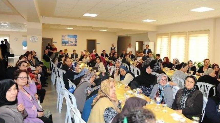 Yaşlılara Saygı Haftası&rsquo;nda Kuşaklar Buluşması