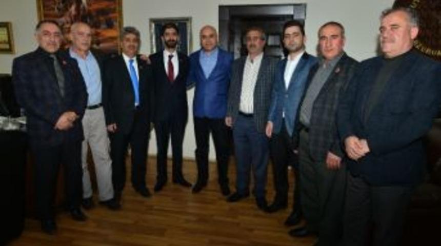 Muhtarlar Derneği Korkut&rsquo;u Ziyaret Etti