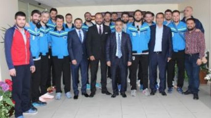 Adana Toros Byz Spor&rsquo;dan Başkan &Ccedil;elikcan&rsquo;a Teşekk&uuml;r Ziyareti