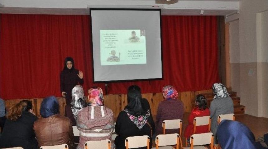 &Ouml;ğrenci Velilerine &rsquo;&rsquo;&ccedil;ocuk Beslenmesi&rsquo;&rsquo; Eğitimi Verildi