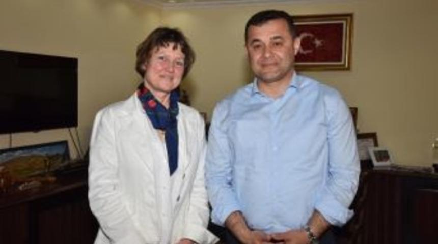 Elma Krali&ccedil;esi Alanya&rsquo;da