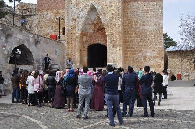 Stajyer Öğretmenler Eshab-ı Kehf’i Gezdi