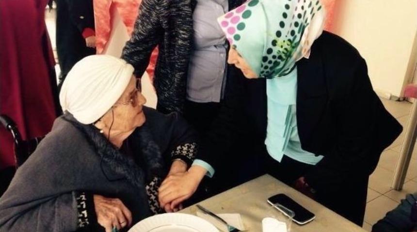 Huzur Evinde Huzur Dolu Ziyaret