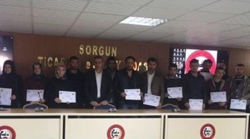 Sorgun&rsquo;da Girişimcilik Eğitiminde Kursiyerler Sertifikalarını Aldı
