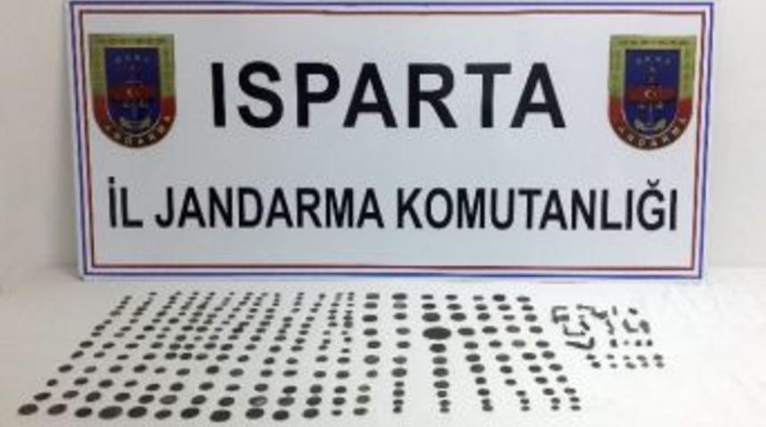 Isparta&rsquo;da Roma D&ouml;nemine Ait Sikke Ve Arkeolojik Obje Ele Ge&ccedil;irildi