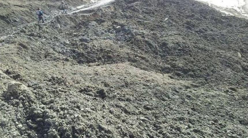 Durankaya Alternatif Yolunda Heyelan