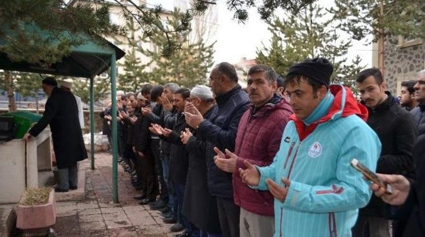 &Ccedil;intimar&rsquo;ın Amca Acısı