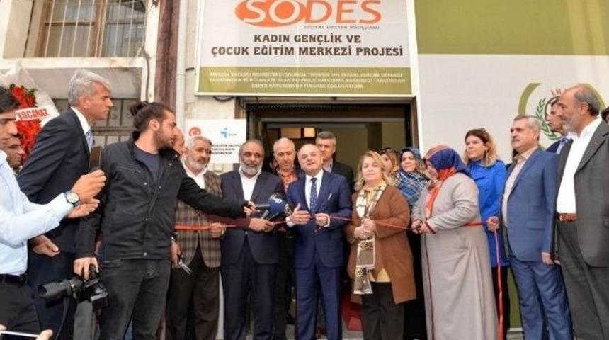 Vali &Ccedil;akacak, Kadın, Gen&ccedil;lik Ve &Ccedil;ocuk Merkezi&rsquo;nin A&ccedil;ılışı Ger&ccedil;ekleştirdi
