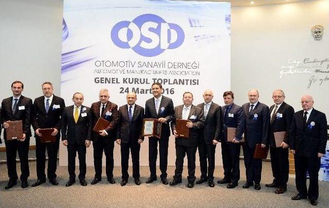 Otomotiv Sanayi Derneği (osd) Yan Sanayi Ve İhracat Başarı Ödülleri Töreninde Türktraktör’e 2 Ödül Birden