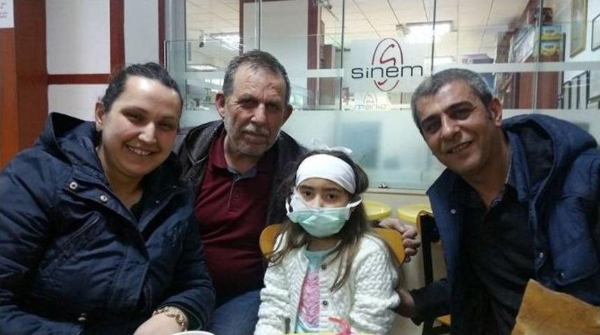 Minik Mira&rsquo;nın Karaciğeri İki &Ccedil;ocuğu Hayata Bağladı