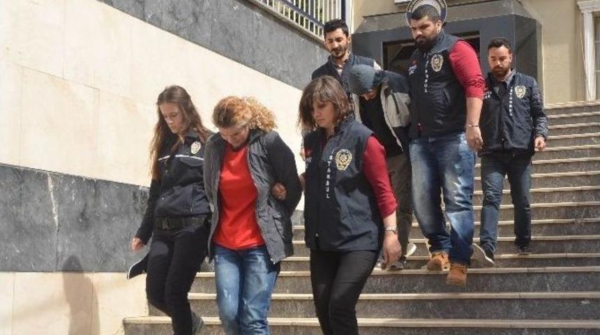 İstanbul&rsquo;da 2 Kişi Aynı G&uuml;n Sopayla Darp Edilerek &Ouml;ld&uuml;r&uuml;ld&uuml;