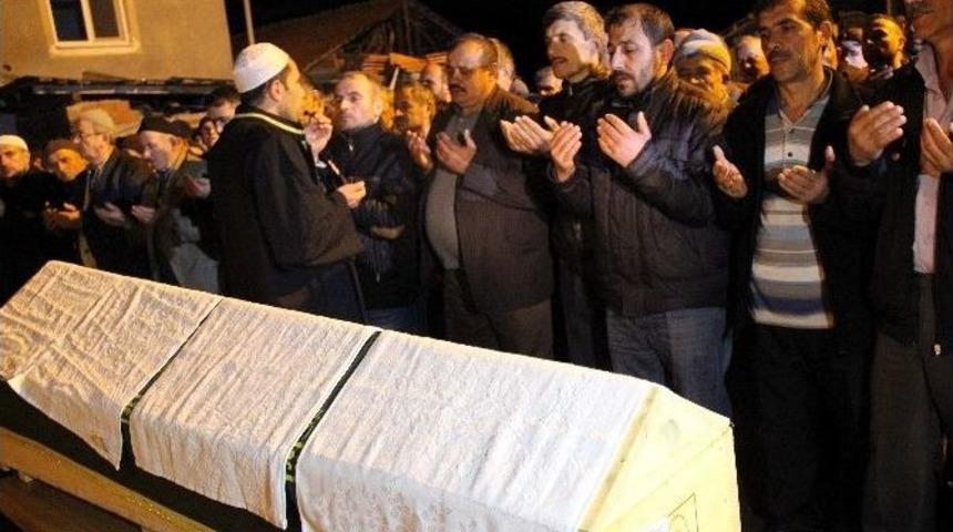 Beratcan G&ouml;zyaşlarıyla Toprağa Verildi