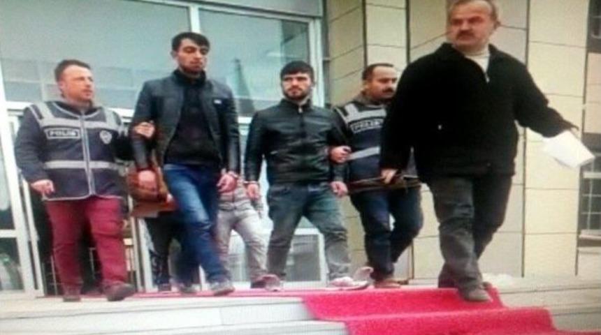 Tatvan&rsquo;da 3 Kişi Hırsızlıktan Tutuklandı