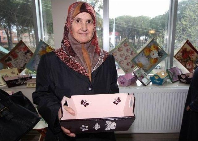 Mütevellili Ev Hanımları Meslek Öğrenip Sergi Açtı 3