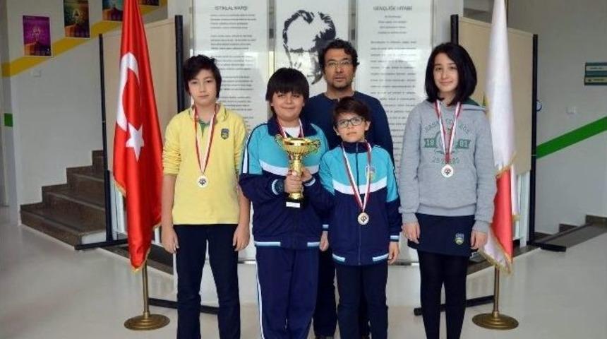 Başak Koleji Satran&ccedil; Takımı Şampiyon Oldu