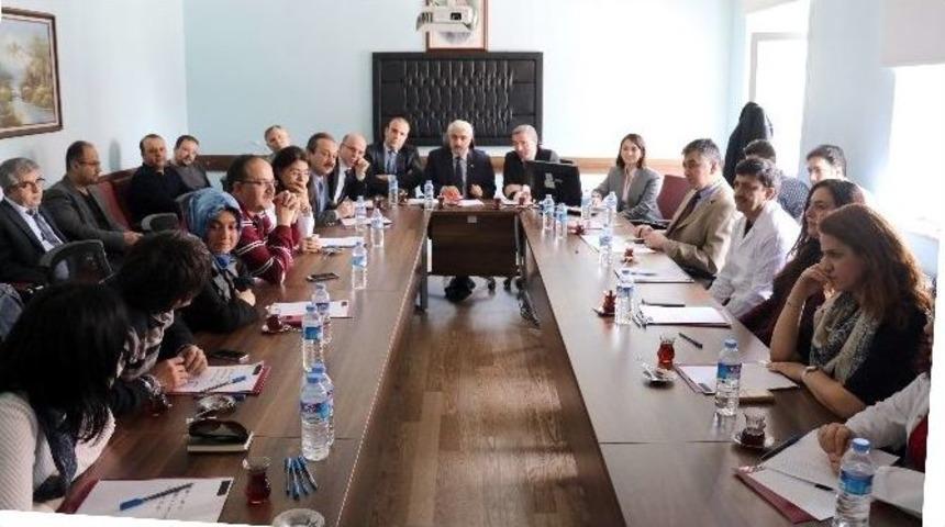 Kamu Hastanelerinde Eğitim, Ar-ge Birimleri Yapılandırma Toplantısı Ger&ccedil;ekleştirildi