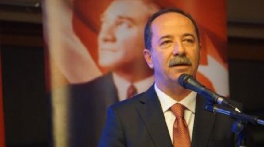 Başkan G&uuml;rkan, Balkan Şehitlerini Andı