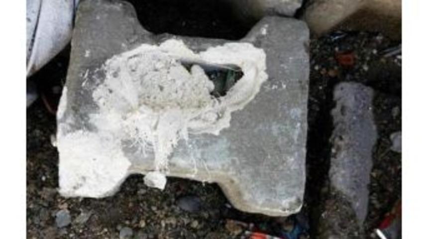 Ter&ouml;ristler &lsquo;kilit Taşa&rsquo; Bomba D&ouml;şedi