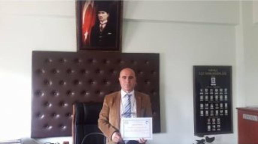 Vali Altıparmak&rsquo;tan Teşekk&uuml;r