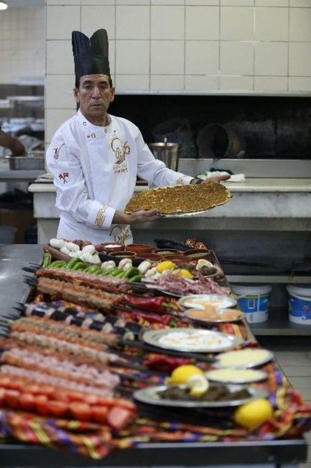 Ab’ye İnat Lahmacundaki Sağlık Ve Besin Değeri Artıyor