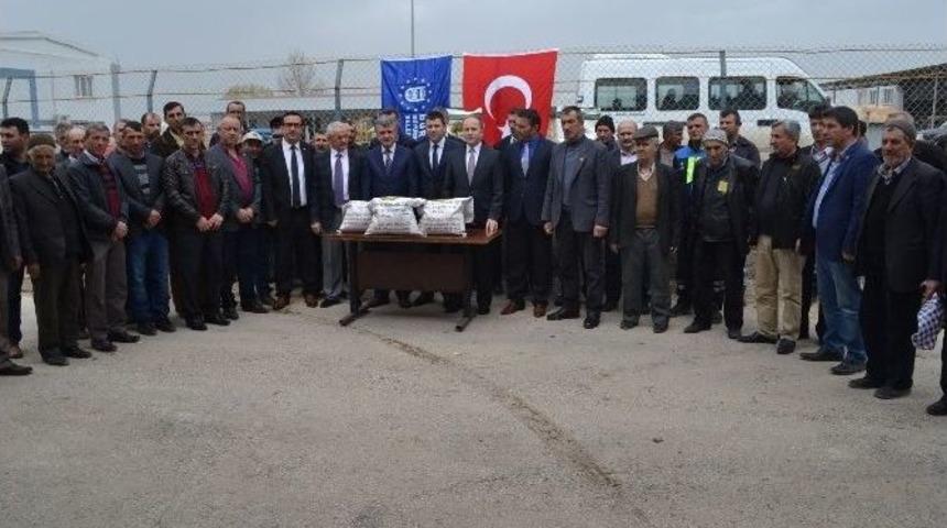 İneg&ouml;ll&uuml; &Ccedil;ift&ccedil;iye Tohum Desteği