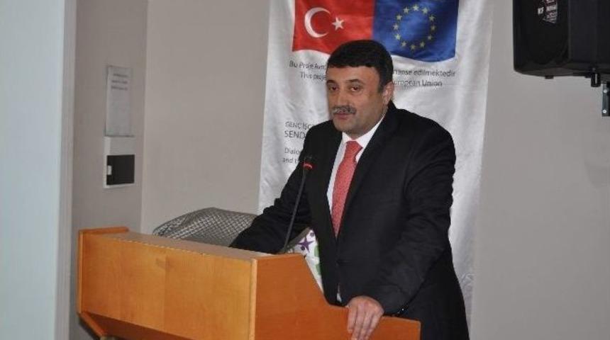 &ldquo;t&uuml;rkiye Ve Ab&rsquo;deki Sendikal &Ouml;rg&uuml;tler Arasındaki Diyalog&rdquo; Semineri