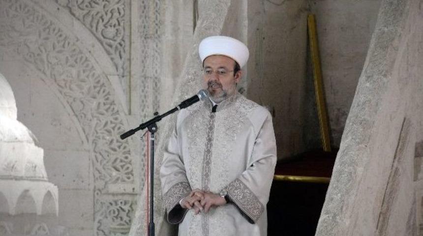 Diyanet İşleri Başkanı G&ouml;rmez Silvan&rsquo;da Cuma Namazı Kıldırdı