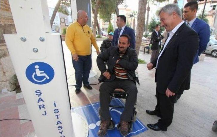 Saruhanlı Belediyesi Engelliler İçin Şarj İstasyonları Kuracak G4