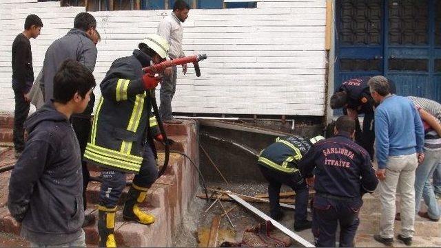 Şanlıurfa’da Bir İş Yerinde Çıkan Yangın Korkuttu