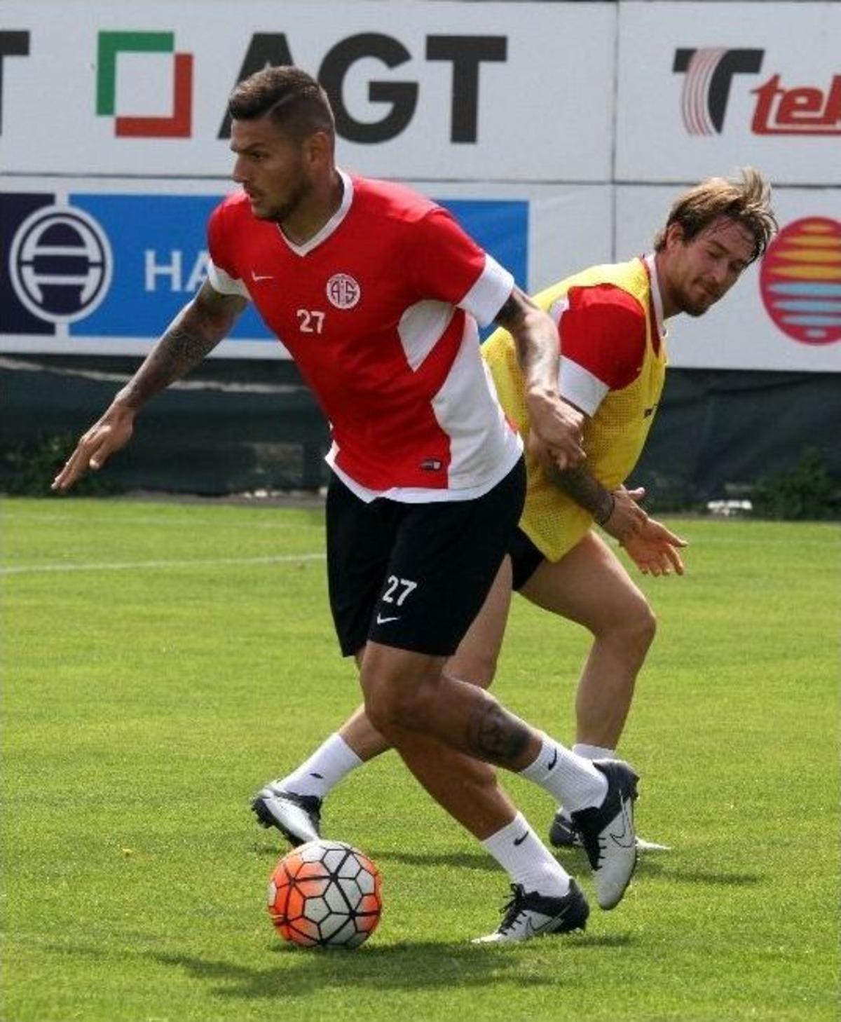 Antalyaspor, Akhisar Belediyespor Ma&ccedil;ı Hazırlıklarını S&uuml;rd&uuml;rd&uuml;