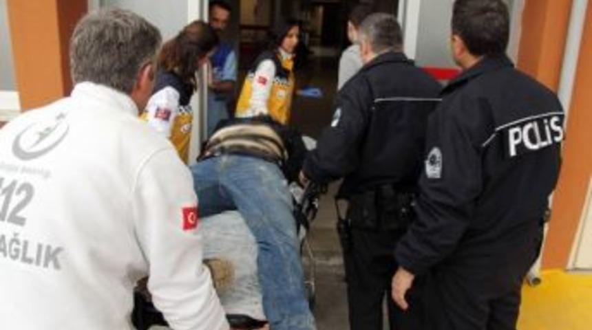 &Ouml;nce Havaya Ateş A&ccedil;tı, Ardından Polise Saldırmak İstedi