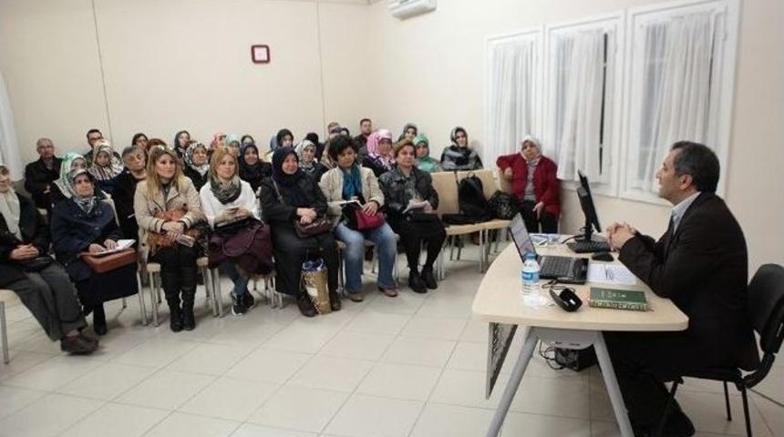 Akademi Mesnevi Okumaları Dersleri Başladı