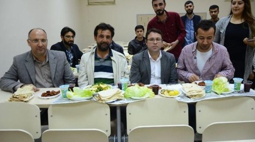 Myo &Ouml;ğrencileri Stres Attı