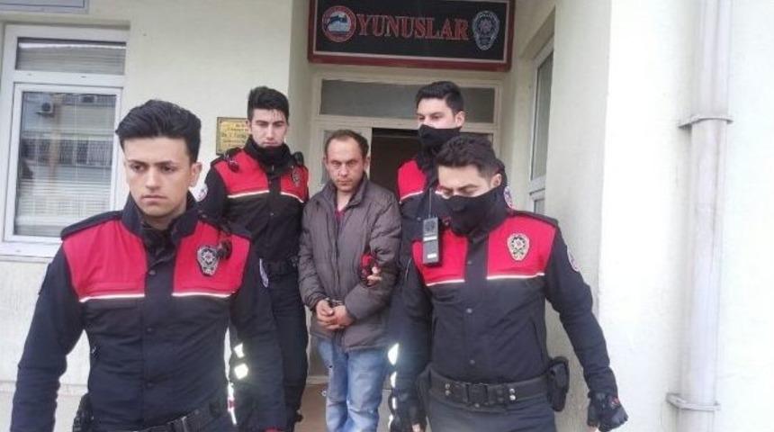 Eskişehir&rsquo;de Ş&uuml;pheli Ara&ccedil; Paniği