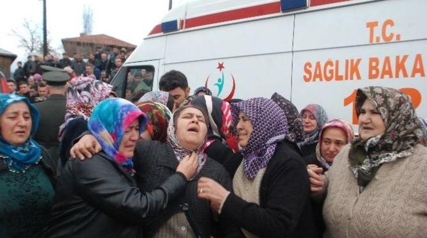 Bolu, Şehidini G&ouml;zyaşlarıyla Karşıladı