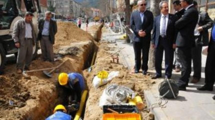 Akşehir&rsquo;de Doğal Gaz &Ccedil;alışmaları Başladı