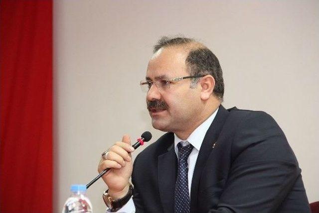 Milletvekili Orhan Deligöz Oltu’da Muhtarlarla Bir Araya Geldi