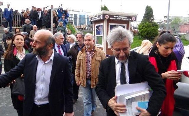 Can D&uuml;ndar Ve Erdem G&uuml;l&rsquo;den Duruşma Sonrası Basın A&ccedil;ıklaması 1