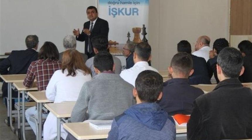 İş Arama Becerileri Eğitimi Verildi