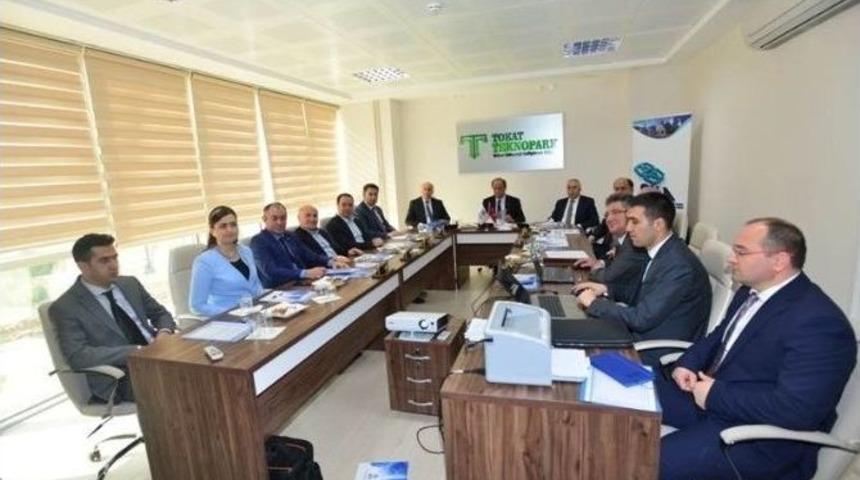 Oka Y&ouml;netimi Tokat&rsquo;ta Toplandı