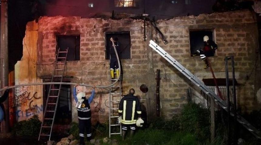 Tarsus&rsquo;ta Korkutan Yangın