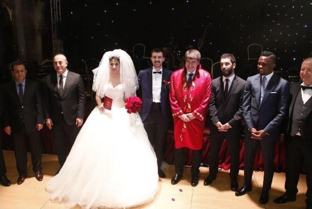 Barcelonalı Arda Antalya&rsquo;da Nikah Şahidi Oldu