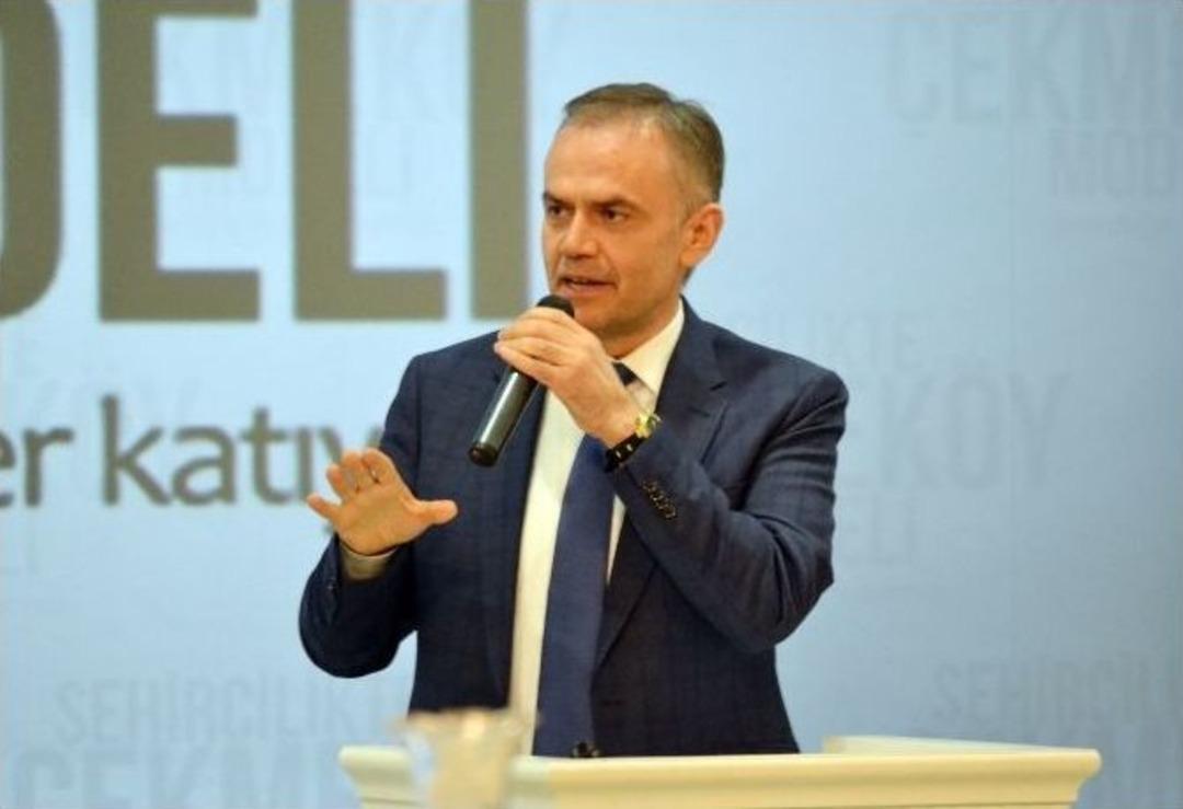 &Ccedil;ekmek&ouml;y&rsquo;&uuml;n Kentsel Tasarımında Osmanlı Ve Sel&ccedil;uklu Motifleri