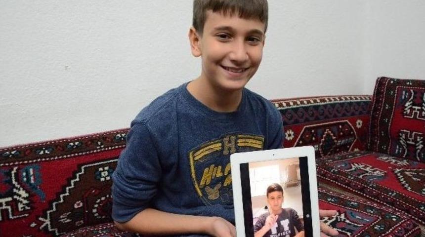 (&ouml;zel Haber) İşaret Diliyle D&uuml;nyaya Ter&ouml;r Mesajı Verdi