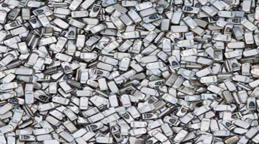 T&uuml;ketim &ccedil;ılgınlığını fotoğrafladı