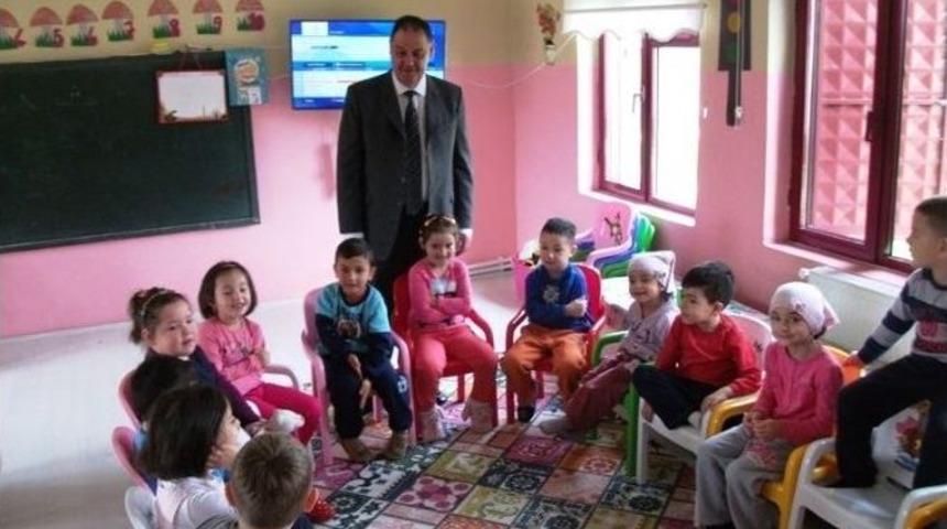 M&uuml;ft&uuml; 4-6 Yaş Grubu Kur&rsquo;an Kurslarını Ziyaret Etti