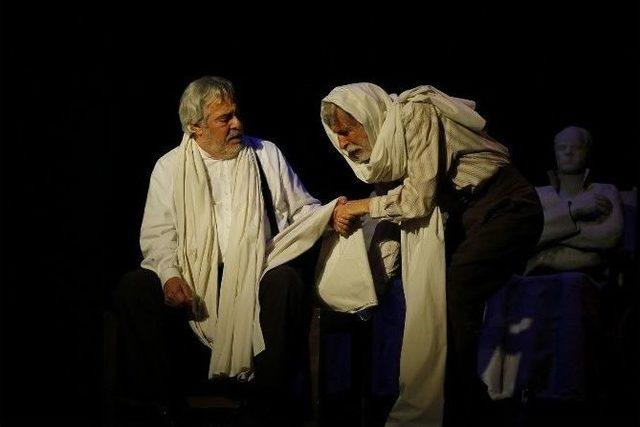 İzmirliler ’adalet Sizsiniz’i Ayakta Alkışladı 3