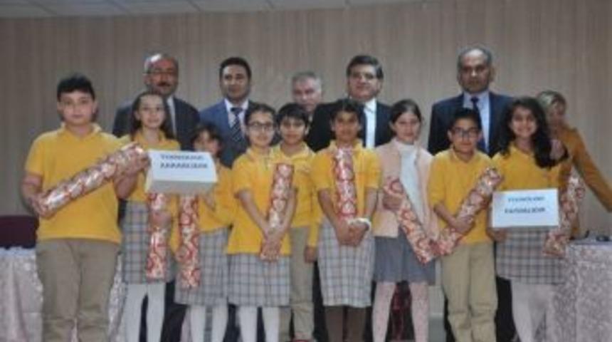 Öğrenciler Fikirlerini İfade Etmeyi Öğreniyor