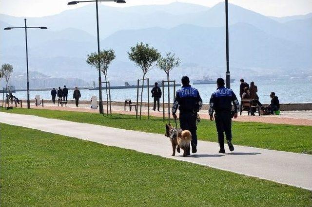 İzmir Sokaklarında Sıkı Önlem