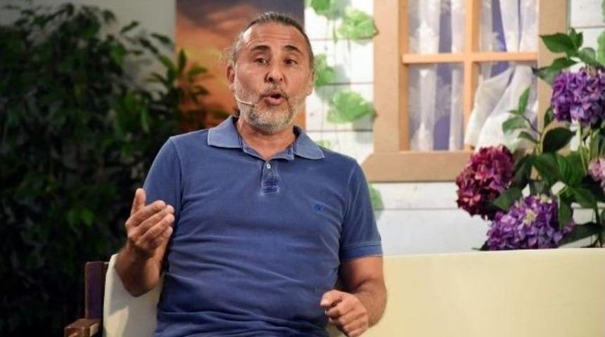 Tiyatro Sanat&ccedil;ısı Kemal Başar: "memlekette Herkes Tiyatrocuyum Diye Dolaşıyor"